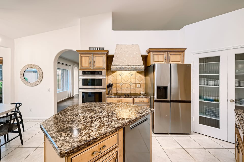 The fully furnished kitchen provides all you need for home cooked meals.