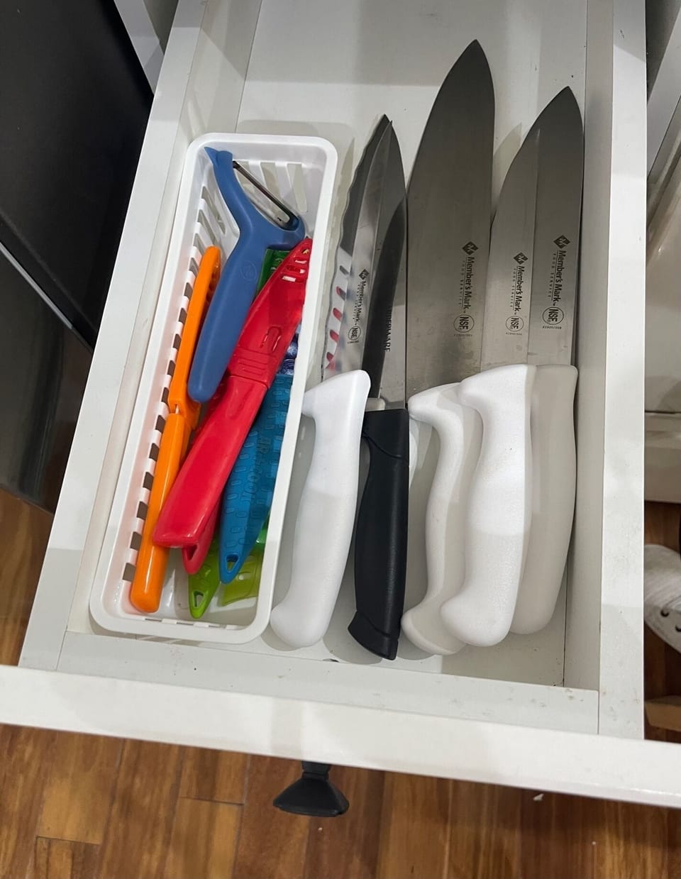 knives and utensils