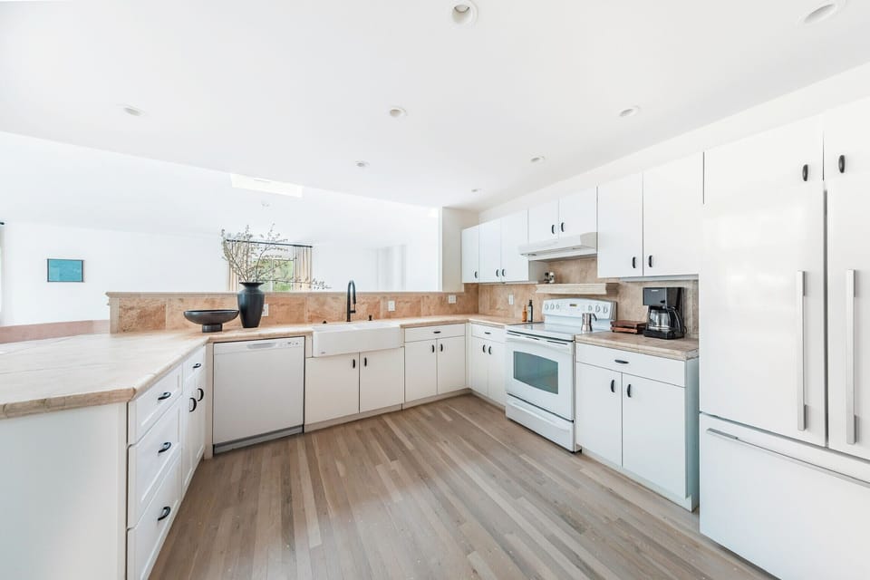 Travertine kitchen