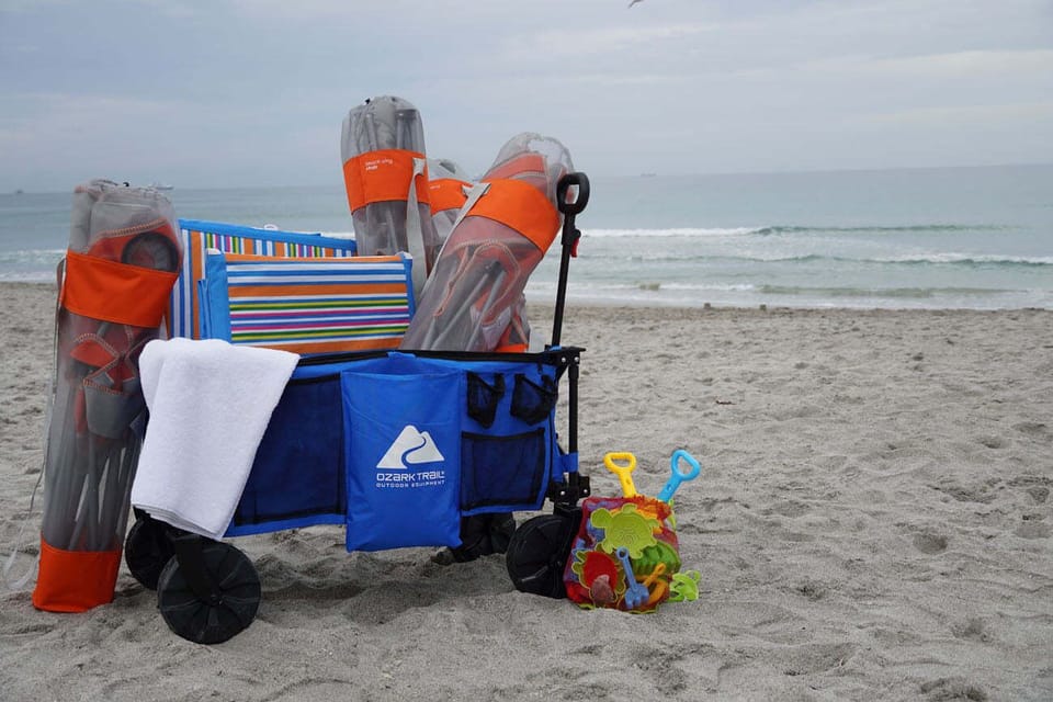 Use the beach kit for the waterpark or on a day trip to one of many beaches