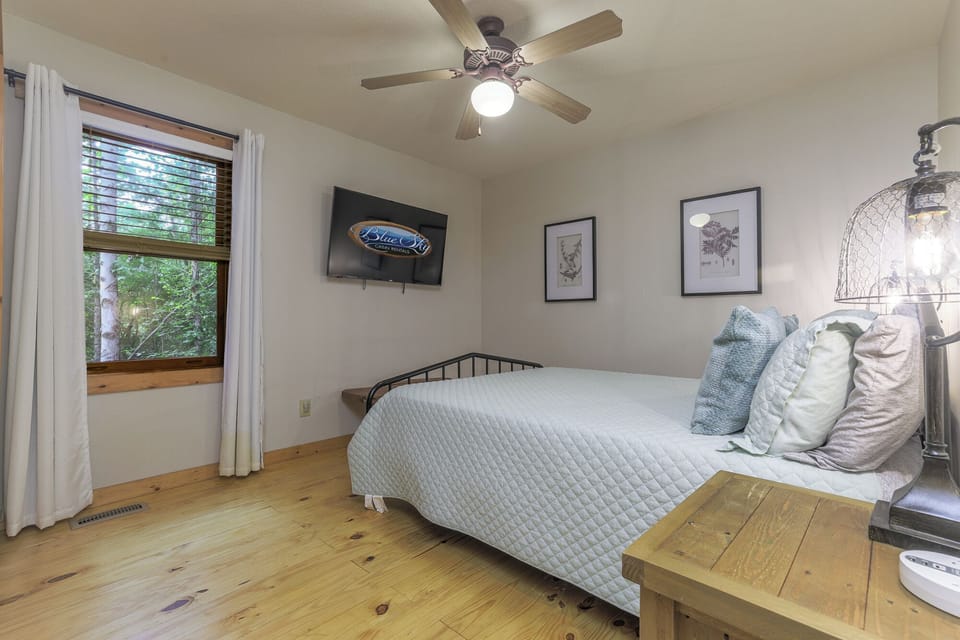 Main Level 2nd Quen Bedroom
