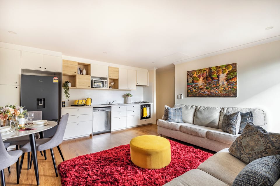  Lounge, kitchen and dining, perfec for relaxation & creating beautiful memories