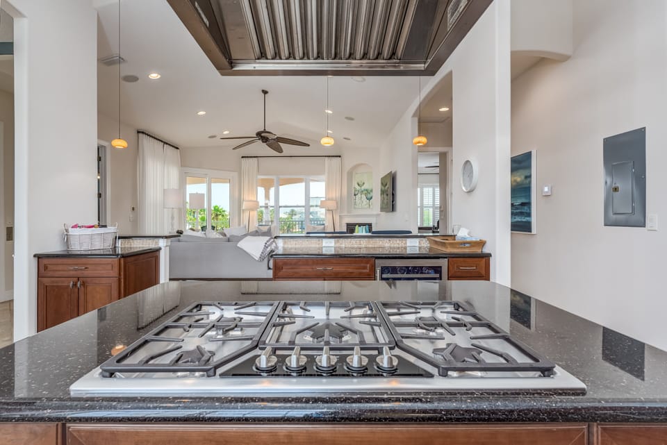 3rd Floor Gourmet Kitchen