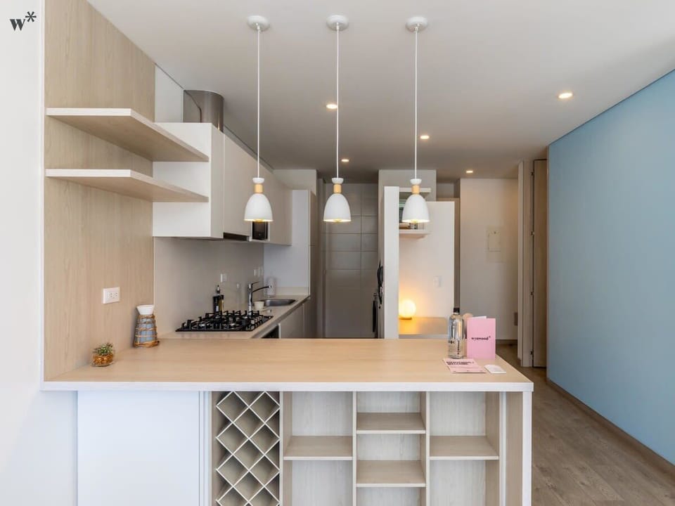 Kitchen bar