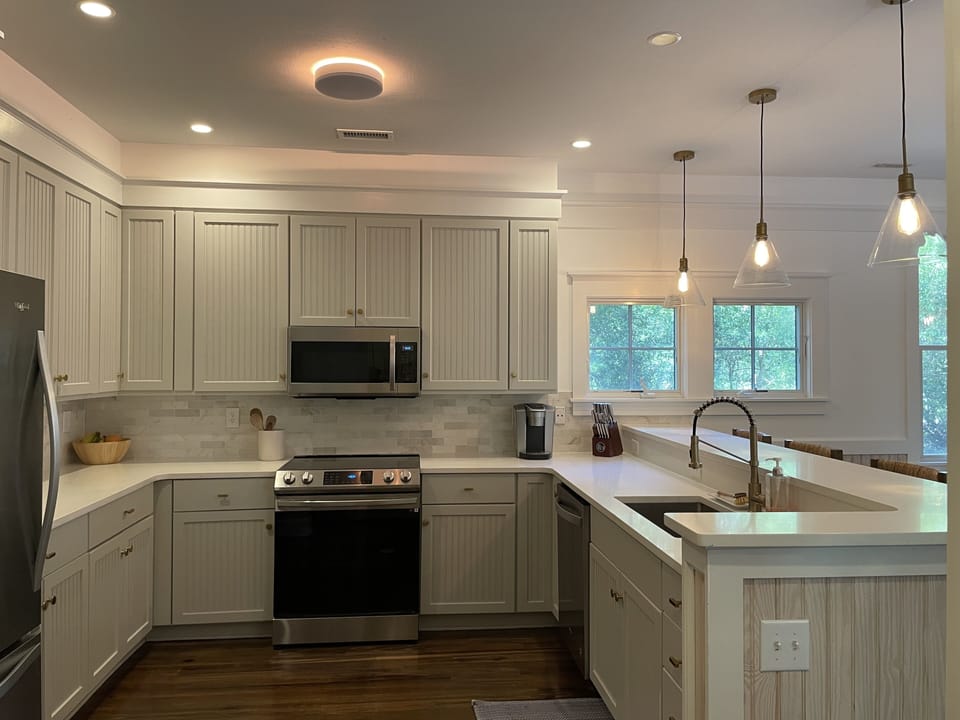 Updated Kitchen with quartz countertops