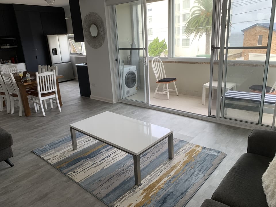 Double door fridge with ice maker