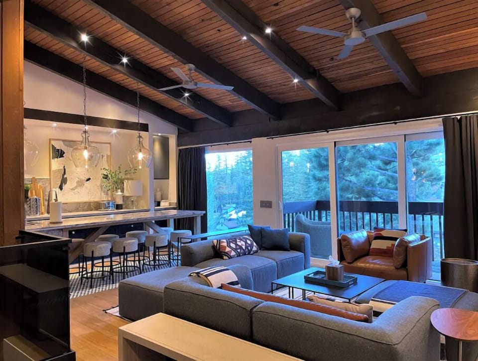 Overall view looking from the Living room towards the Kitchen.