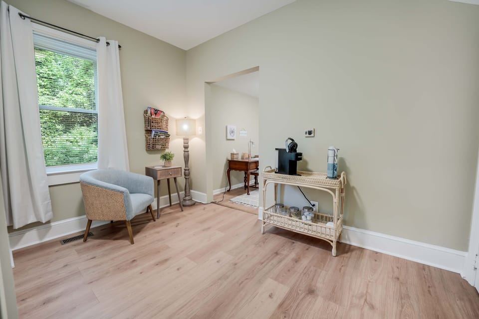 Sitting area in Primary bedroom