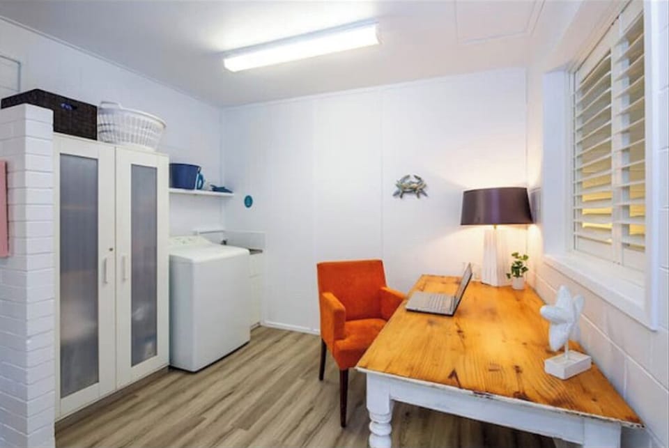 Study area with free Wi Fi and laundry with washing machine 