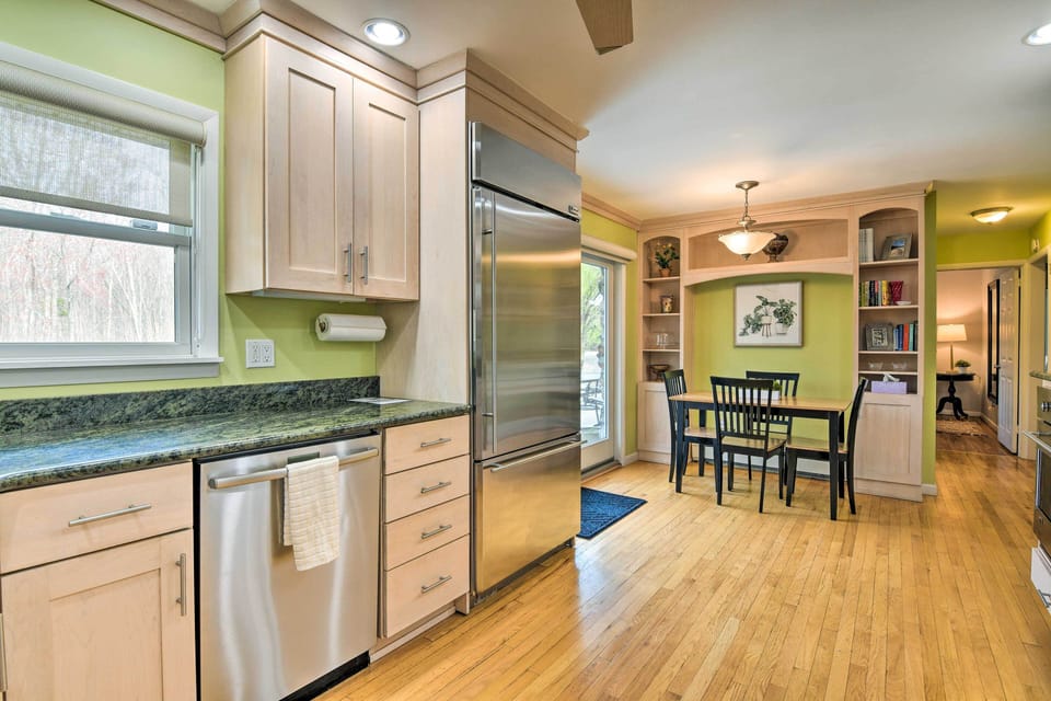 Kitchen | Spices | Trash Bags | Paper Towels