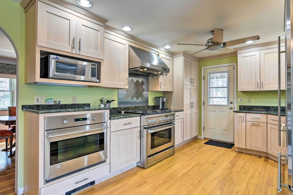 Kitchen | Fully Equipped | Cooking Basics | Dishware & Flatware
