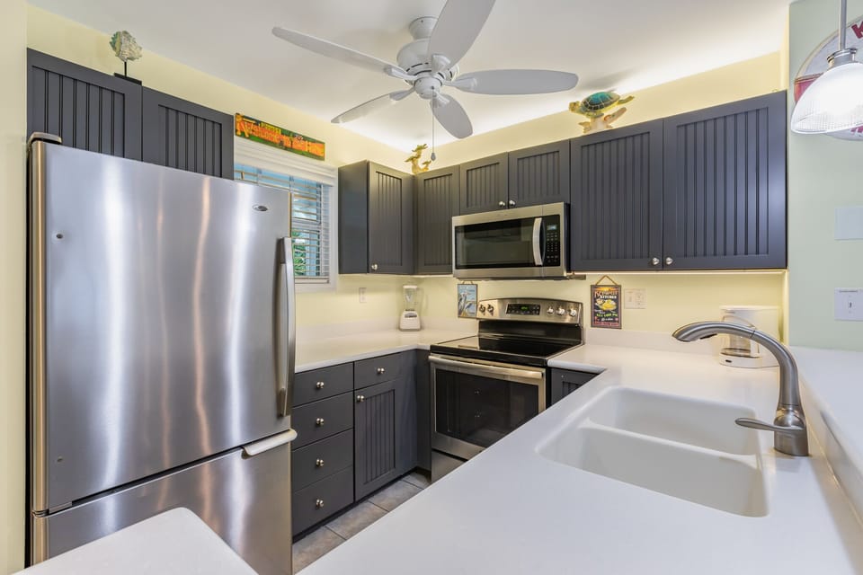 Fully equipped kitchen