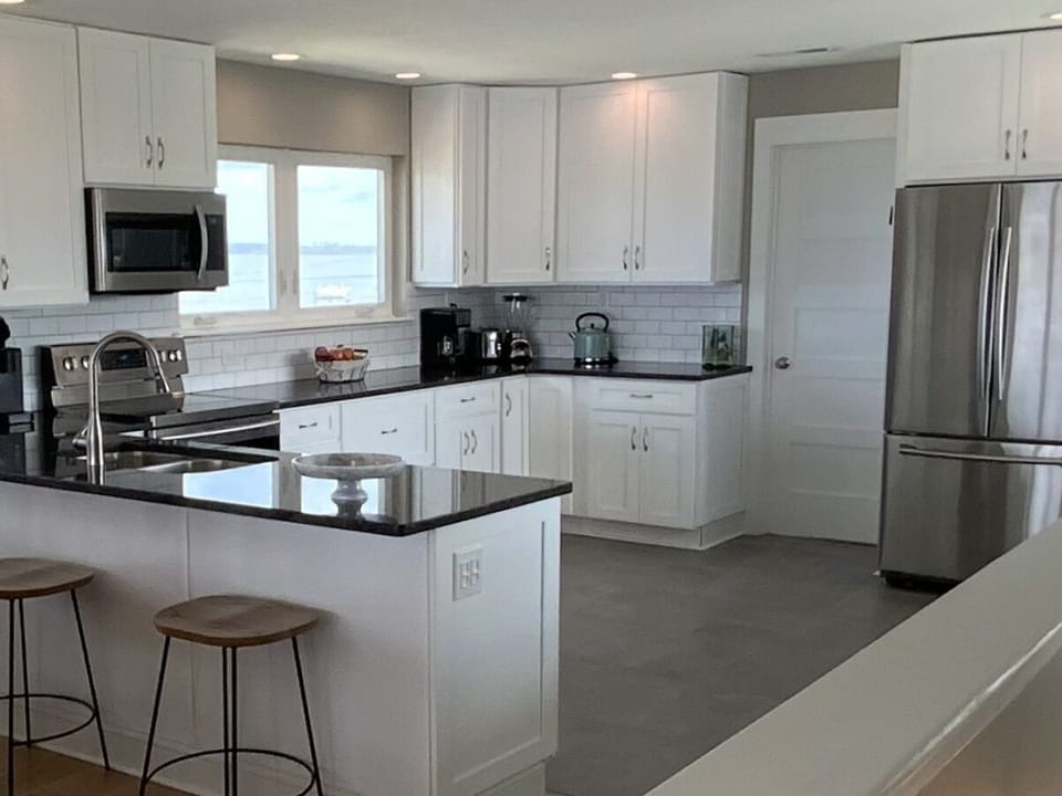 Huge, well appointed kitchen