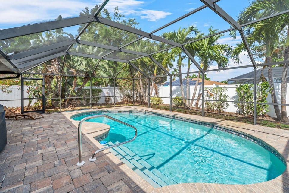 The local beaches are great but spending a sand free day lounging poolside is hard to beat :)