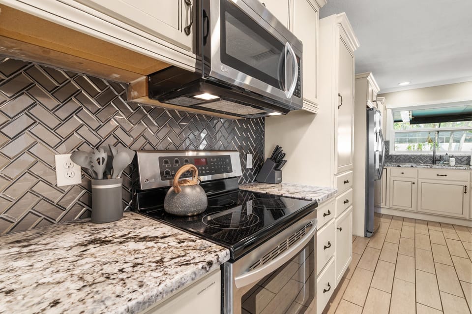 Cookware and utensils provided.