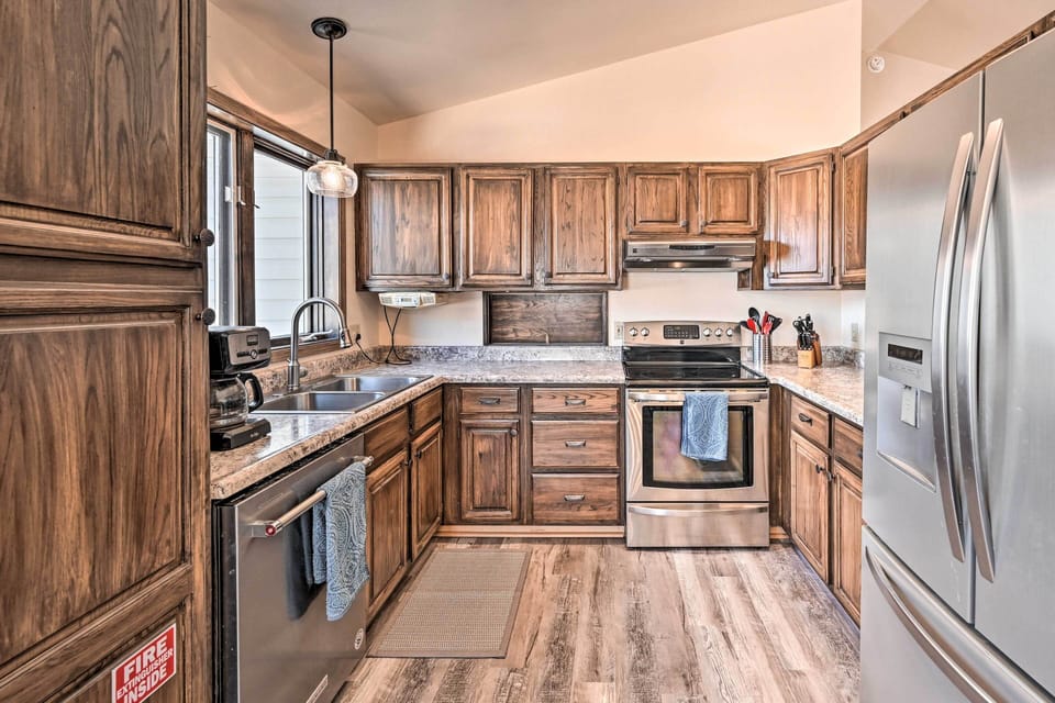 Kitchen | Fully Equipped | Cooking Basics