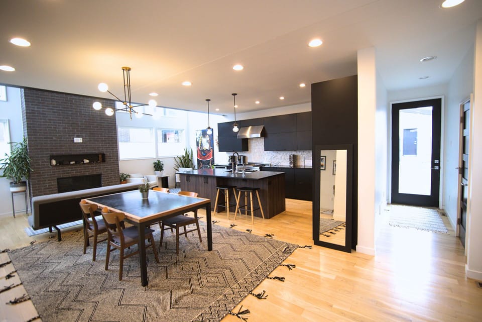 Main room - Kitchen and dining - First floor 