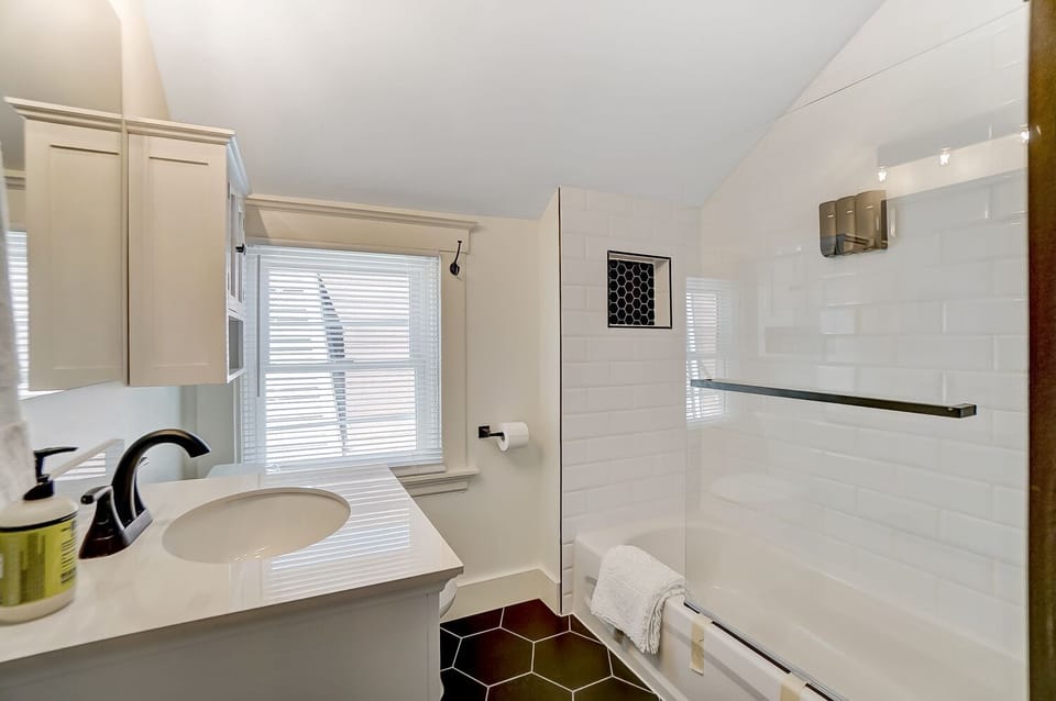 Full bathroom on second floor 