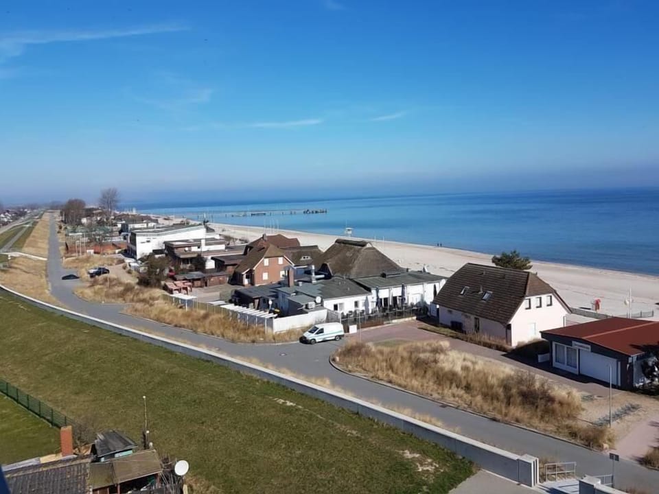 Beach/ocean view