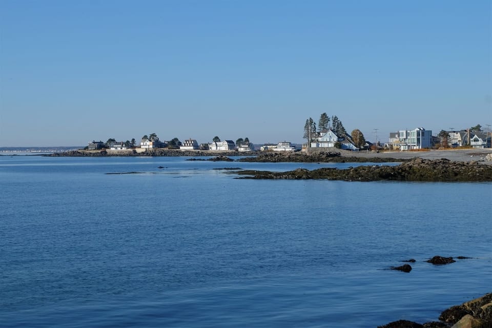 Gooch`s Beach across the street from the home.