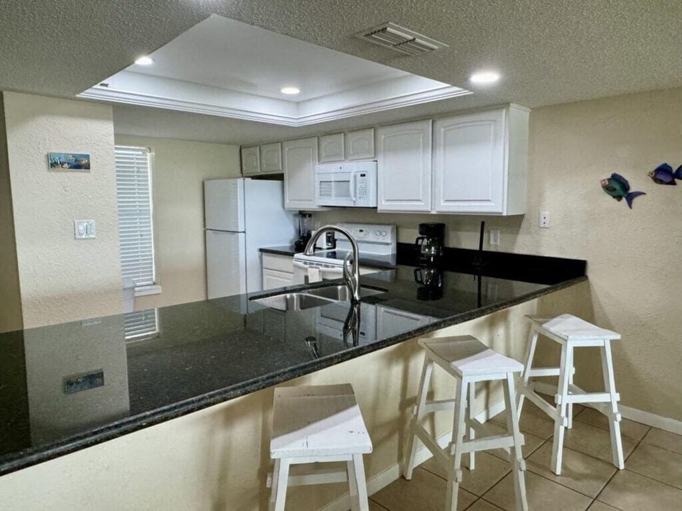 Breakfast Bar