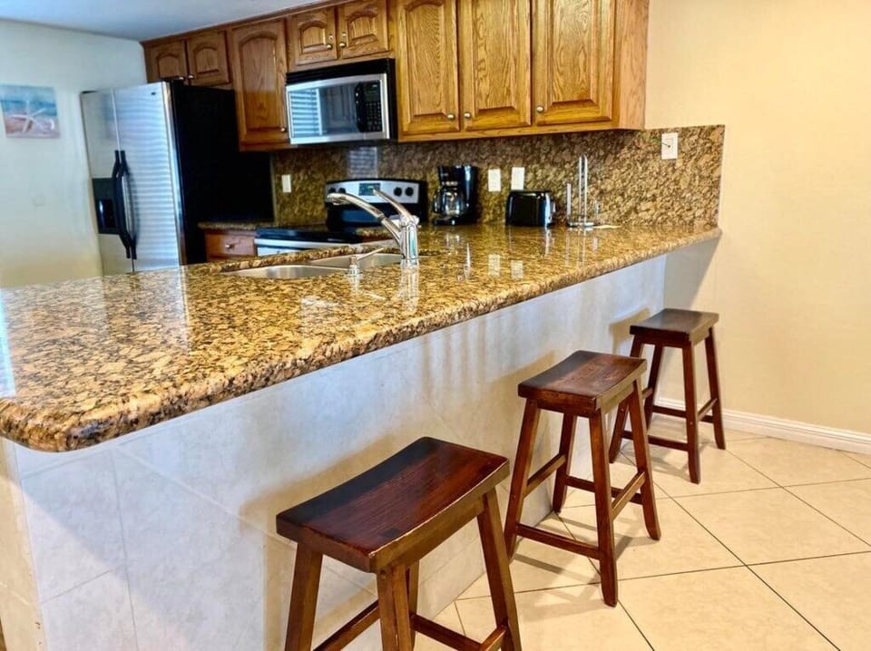 Breakfast Bar