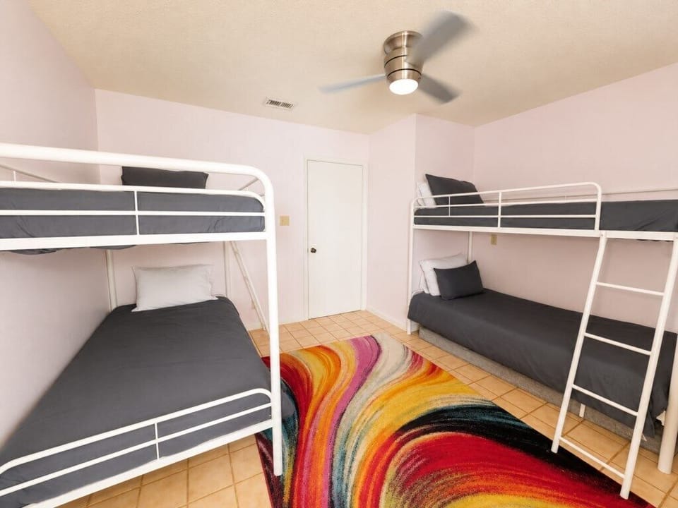 Guest Bedroom                                                            