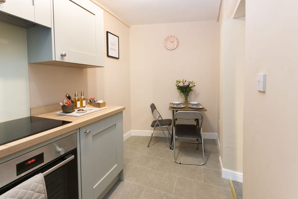 Family Kitchen.