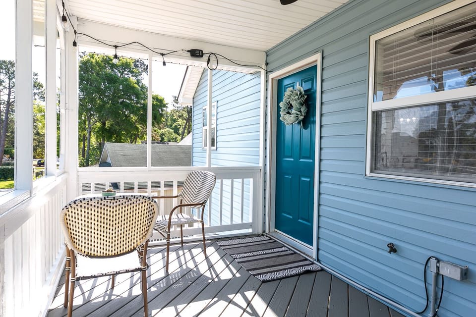 Relax on the front porch and catch some views of the canal!