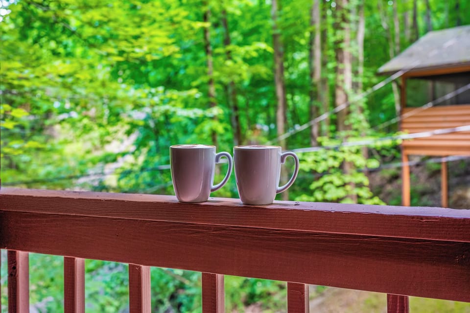 Morning coffee on the deck with forest views? Yes, please.