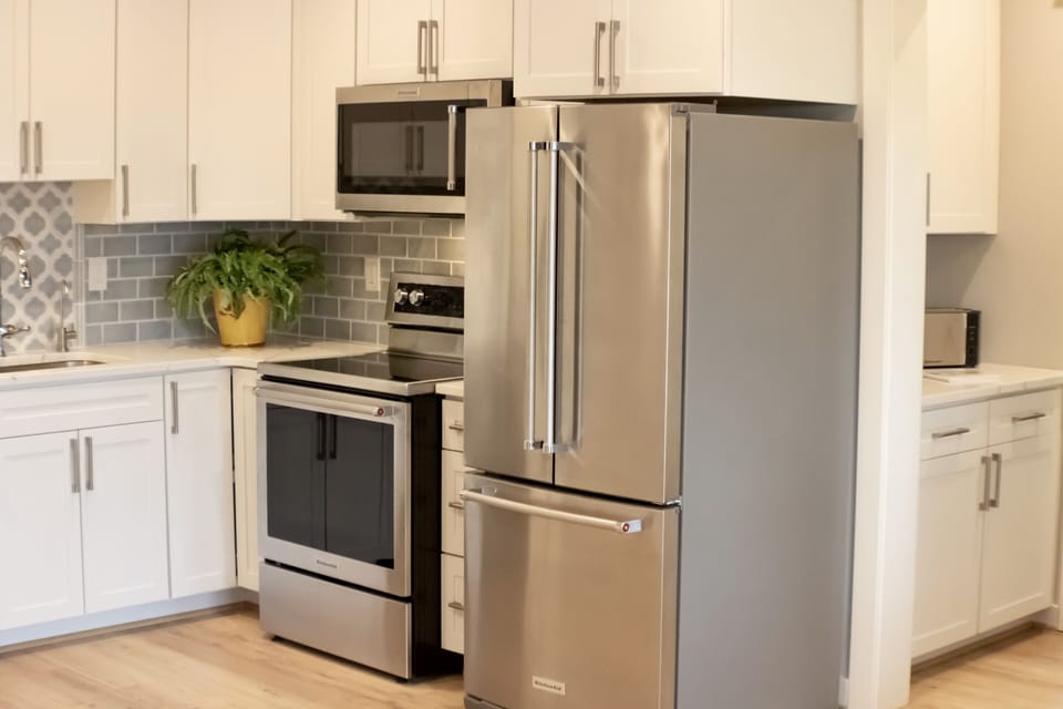 Kitchen and coffee nook