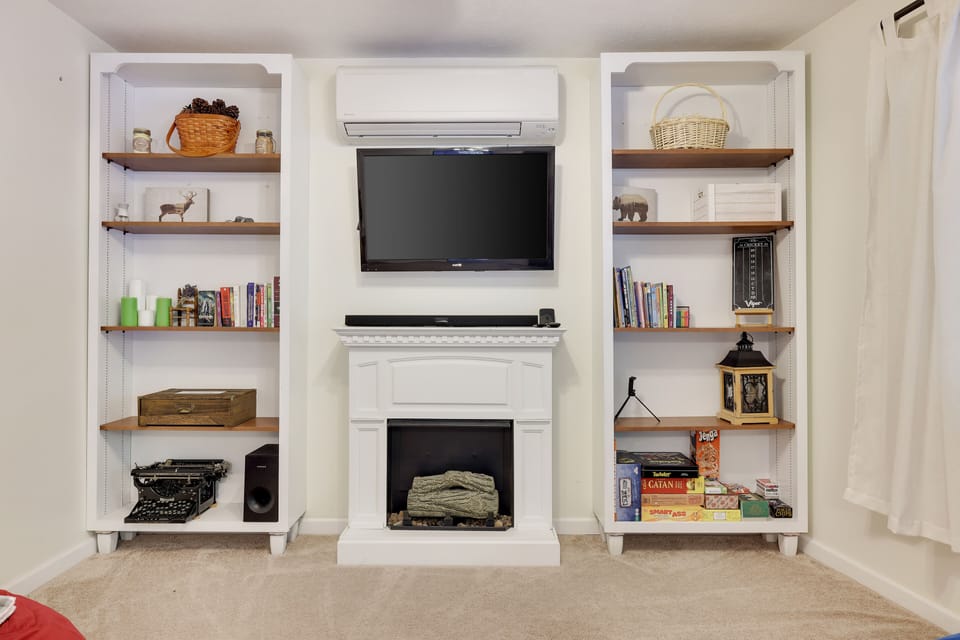 2nd living room is located on the first level 