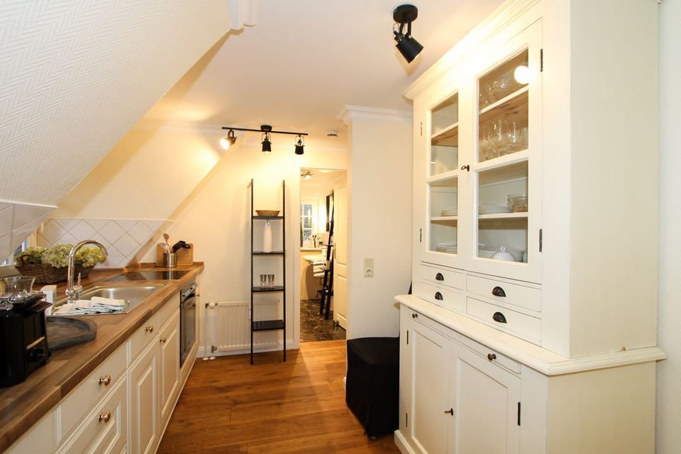 Inselfreude Whg. 10 - Cozy 1-room apartment under thatch on approx. 45 m², for Apartment in Westerland