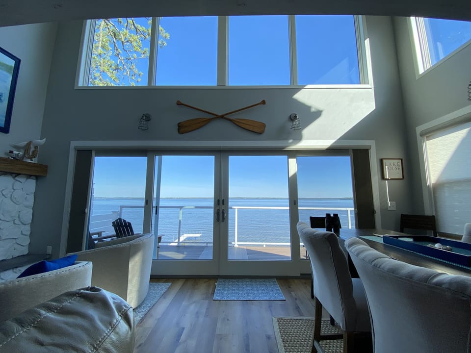 "The views were amazing, the house was in a wonderful location and the house was nicely stocked" - Kaitlin D.