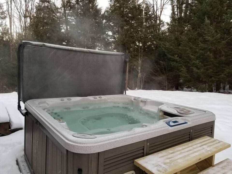 Hot tub open all year round