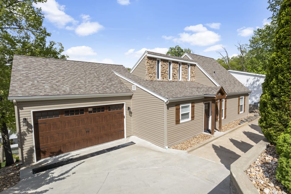 Front view of home