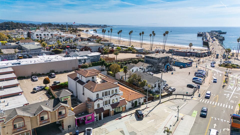 Coastal Retreat Across from Main Beach