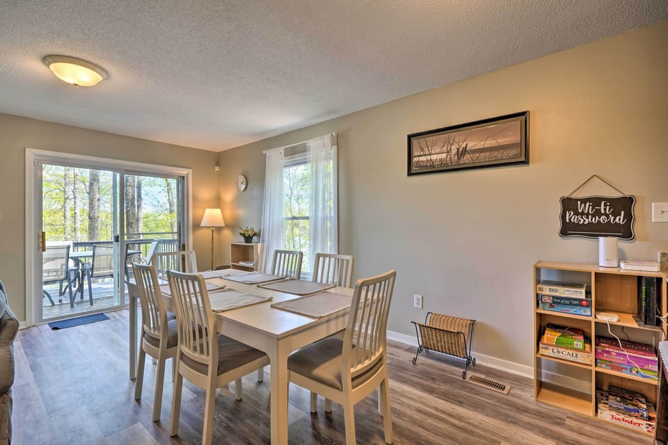 Dining Room | Board Games