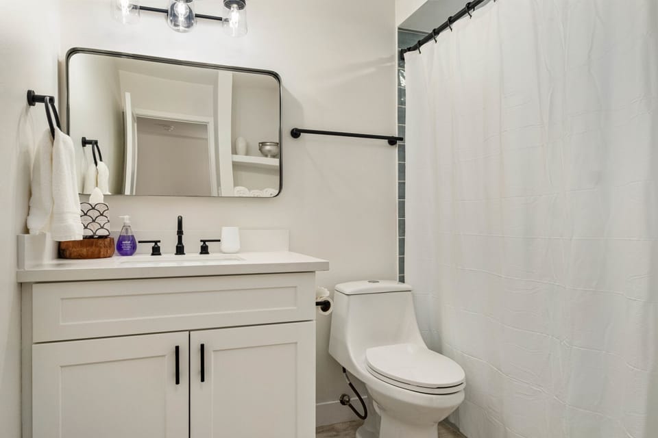 Hall bath room 