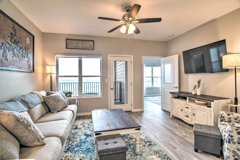 Branson Vacation Rental | 4BR | 3BA | 1,655 Sq Ft | Access Only By Stairs