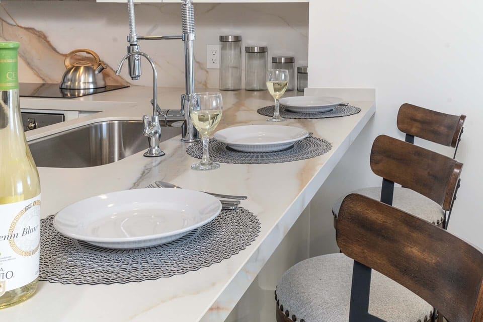 Kitchen barstools