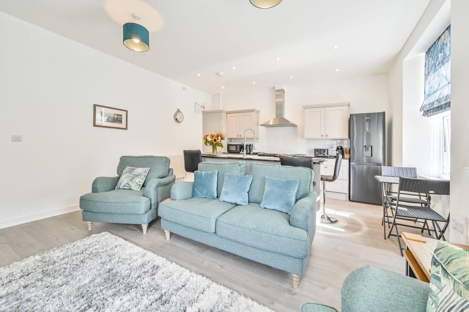 Open Plan Living Area - The Falstone Self Catering Holiday Apartment in Torquay on The English Riviera.
