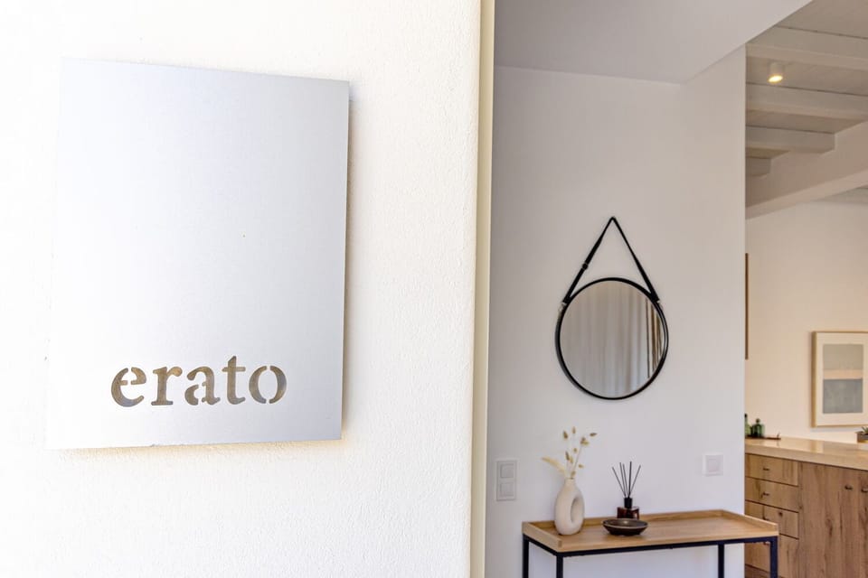 Villa Erato's entrance