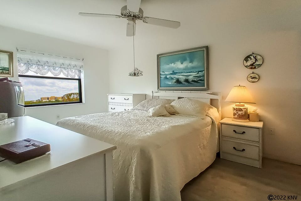 Master Bedroom En Suite 