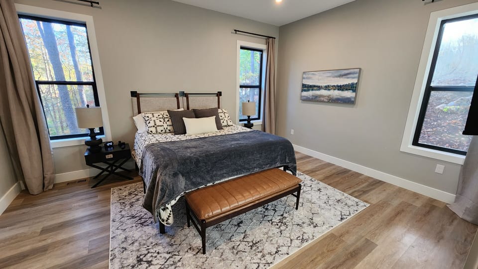 Main Level Master Bedroom - Spacious and Comfortable Retreat