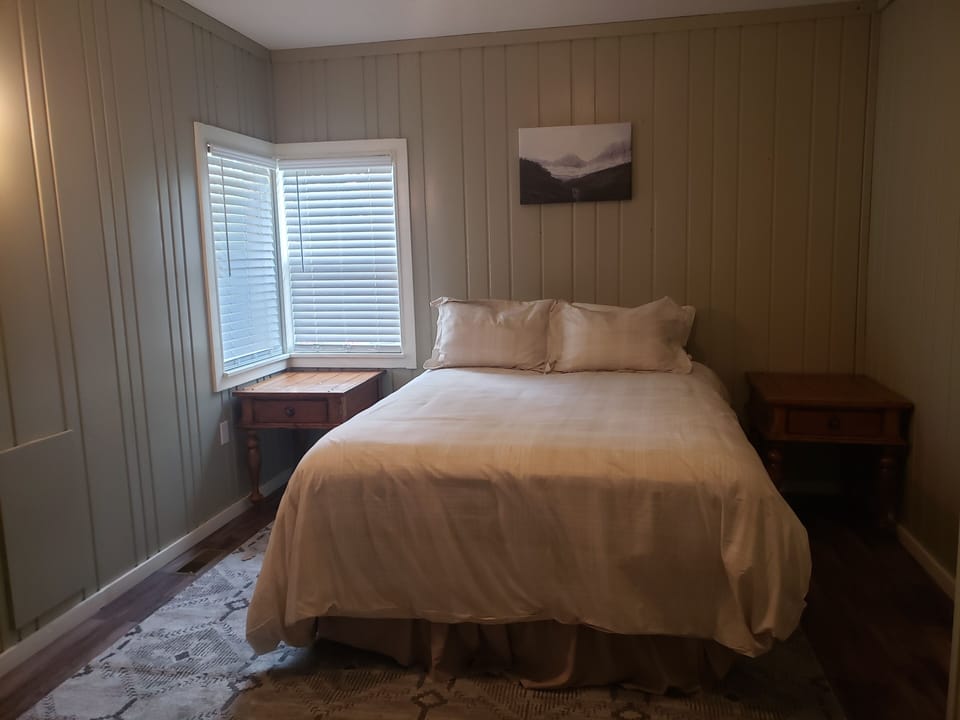 Front room upstairs, Queen bed