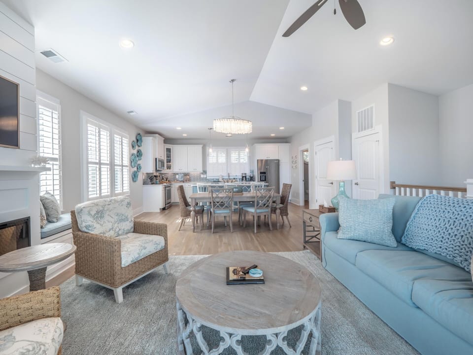 Open and Inviting Floor Plan