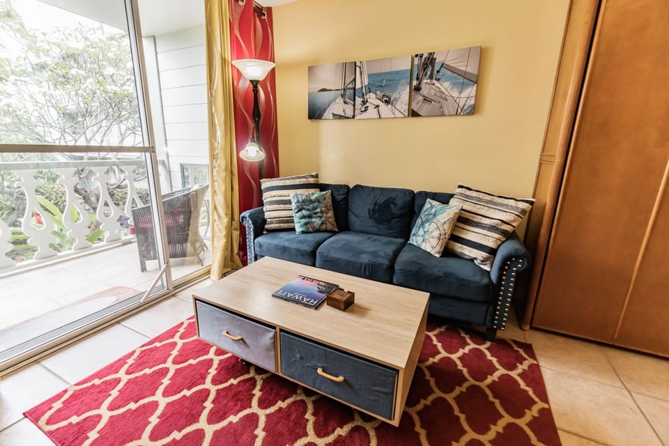 Living Room, Room, Indoors, Furniture, Couch