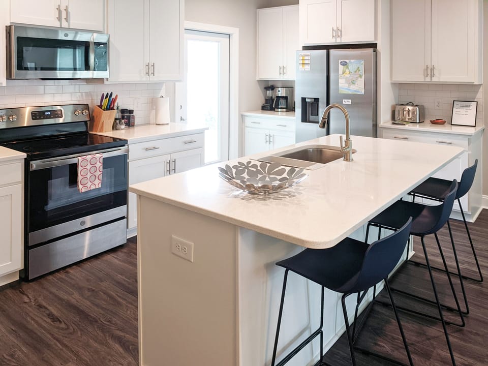 Kitchen with all new appliances and all cooking basics.