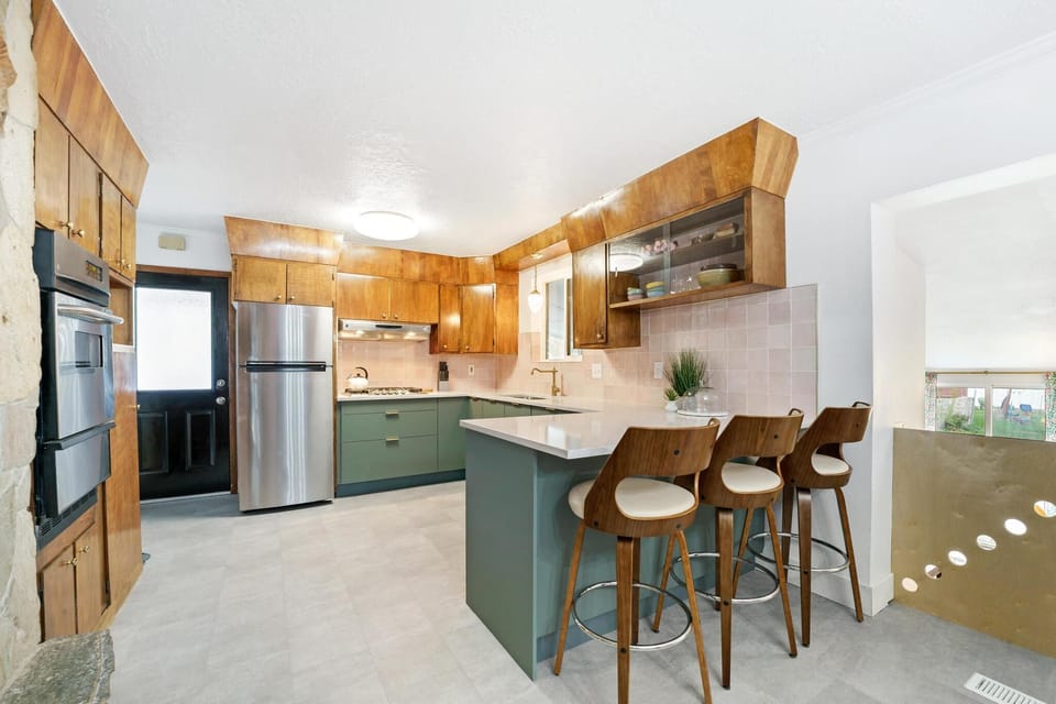 Kitchen with side entry from carport